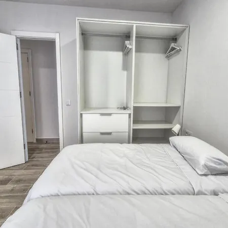 Apartment House In Palmas De Gran Canaria